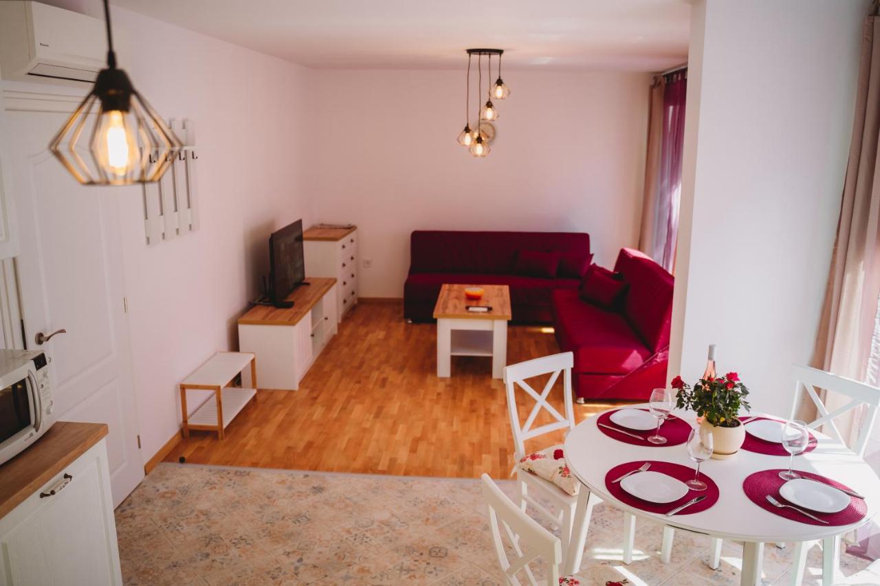 Andreya'S Sea Apartment-Beach, Sea Garden ,Old Town, Free Parking, Free Evcharging Station Varna Exteriör bild