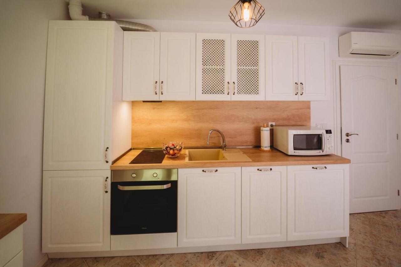 Andreya'S Sea Apartment-Beach, Sea Garden ,Old Town, Free Parking, Free Evcharging Station Varna Exteriör bild