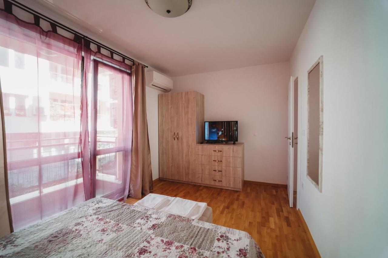 Andreya'S Sea Apartment-Beach, Sea Garden ,Old Town, Free Parking, Free Evcharging Station Varna Exteriör bild